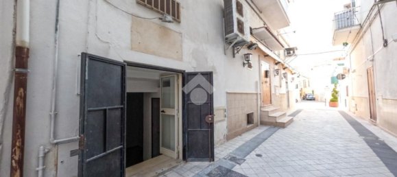 Garaje en Vieste, Italy 47 m² No. 133774 6