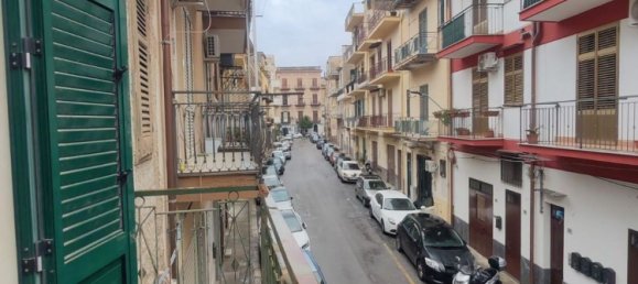 Apartamento de 3 divisões em Bagheria, Italy N.º 109530 2