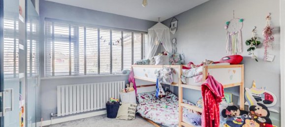 3 bedrooms House in Gloucester, United Kingdom No. 13601 15