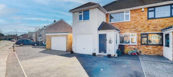 3 bedrooms House in Gloucester, United Kingdom No. 13601 19