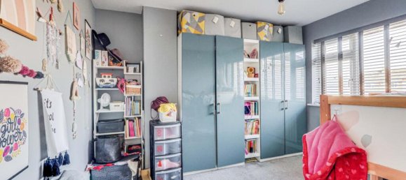 3 bedrooms House in Gloucester, United Kingdom No. 13601 16