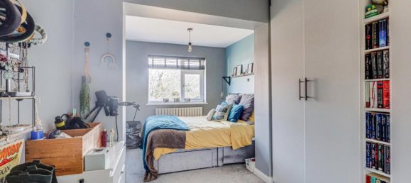 3 bedrooms House in Gloucester, United Kingdom No. 13601 13