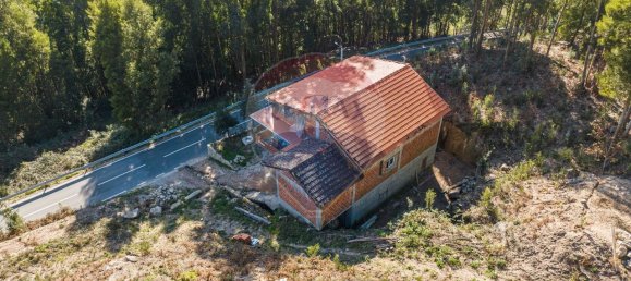 4 bedrooms House in Terras de Bouro, Portugal No. 38814 5