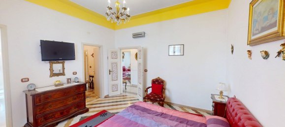 Apartamento de 4 dormitorios en Villafranca in Lunigiana, Italy No. 343458 21