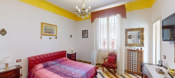 Apartamento de 4 dormitorios en Villafranca in Lunigiana, Italy No. 343458 20