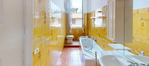 Apartamento de 4 dormitorios en Villafranca in Lunigiana, Italy No. 343458 41