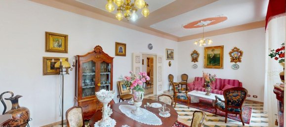 Apartamento de 4 dormitorios en Villafranca in Lunigiana, Italy No. 343458 8