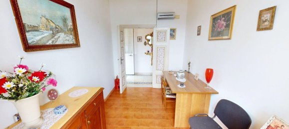 Apartamento de 4 dormitorios en Villafranca in Lunigiana, Italy No. 343458 36
