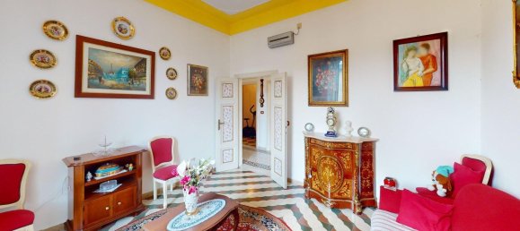 Apartamento de 4 dormitorios en Villafranca in Lunigiana, Italy No. 343458 43