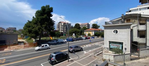 5غرفة شقة في Pescara, Italy رقم 18701 5