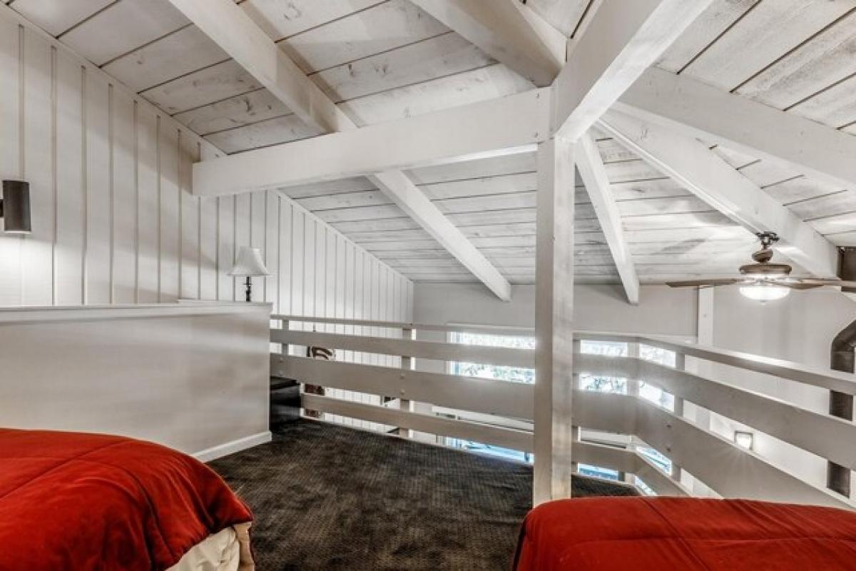 2 bedrooms House in Mammoth Lakes, USA No. 384103