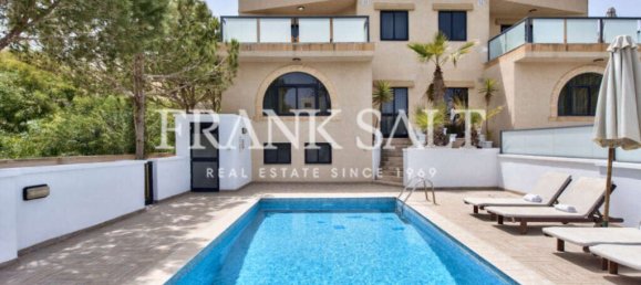 4 bedrooms Villa in Mellieha, Malta No. 7776 3