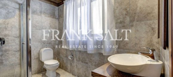 4 bedrooms Villa in Mellieha, Malta No. 7776 15