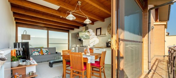 Casa de 4 divisões em Rome, Italy N.º 65364 13