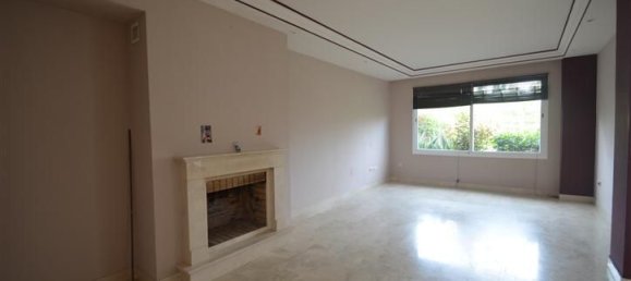 Таунхаус с 3 спальнями в Эстепона, Испания № 97203 15