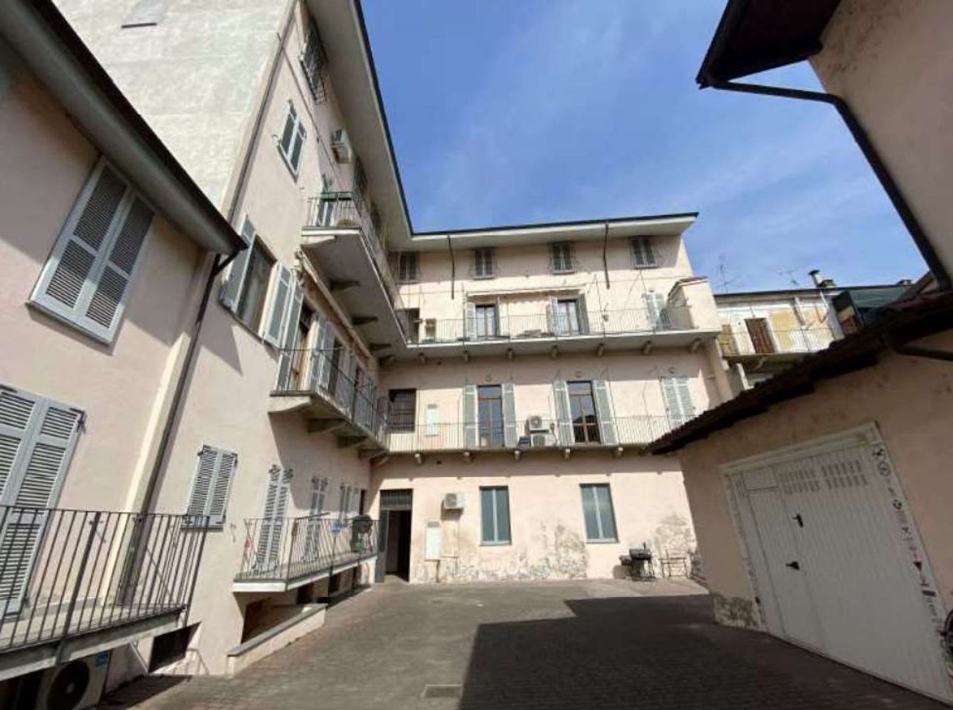 7غرفة بانتهاوس في Trino, Italy رقم 43783