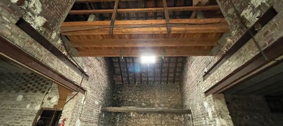 5 bedrooms Apartment in Versailles, France No. 176279 2