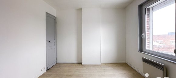 Adosado de 3 dormitorios en Orchies, France No. 38617 11