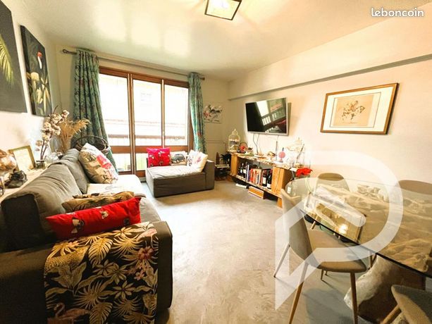 2 bedrooms Apartment in Beaumont-sur-Oise, France No. 355268