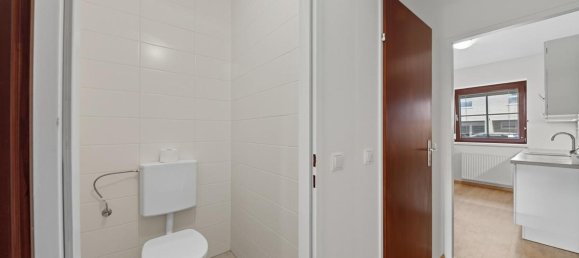 2-salle Appartement à Deutsch-Wagram, Austria No. 256921 9