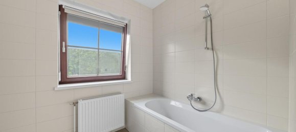 2-salle Appartement à Deutsch-Wagram, Austria No. 256921 8
