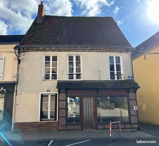 4 bedrooms Townhouse in La Bazoche-Gouet, France No. 211892