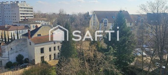 1 bedroom Apartment in Chalon-sur-Saone, France No. 194507 3