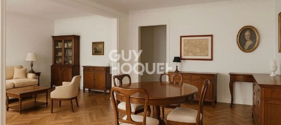 4 bedrooms Apartment in Versailles, France No. 174900 3