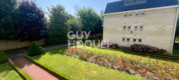 4 bedrooms Apartment in Versailles, France No. 174900 8