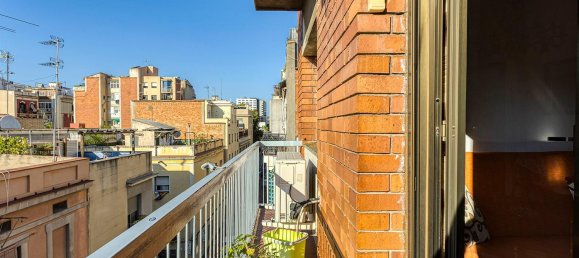 4 bedrooms Apartment in Sants-Montjuic, Spain No. 167096 6