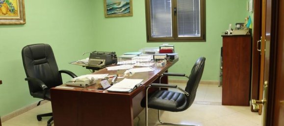 Gewerbliche Immobilie in Madrid, Spain 1553m², Nr. 120624 34