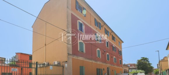 2-salle Appartement à Bologna, Italy No. 293666 11