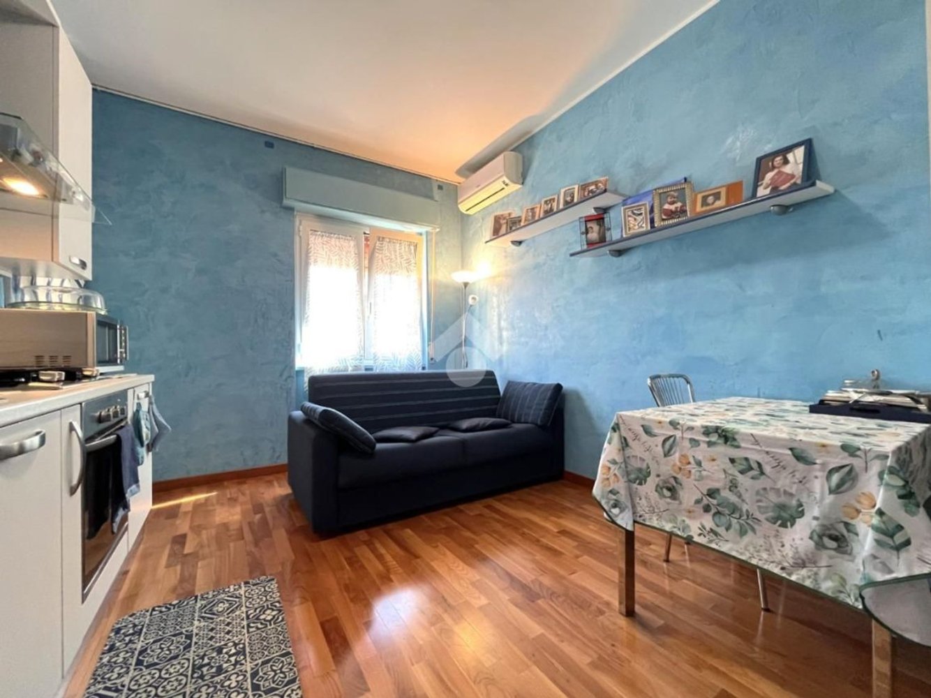 2 rooms Apartment in Milan, Italy No. 260623