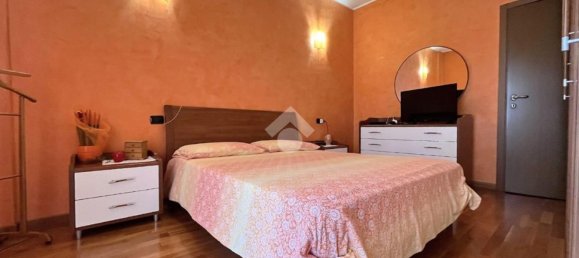 2 rooms Apartment in Milan, Italy No. 260623 24