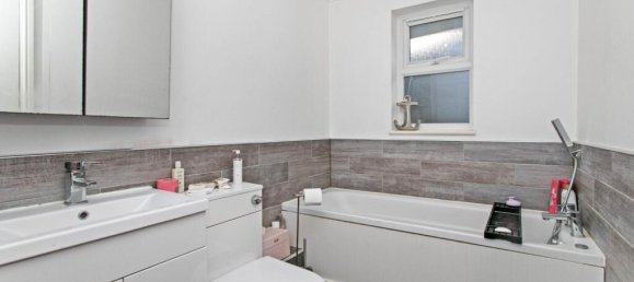 3 bedrooms Bungalow in Redruth, United Kingdom No. 2365 14