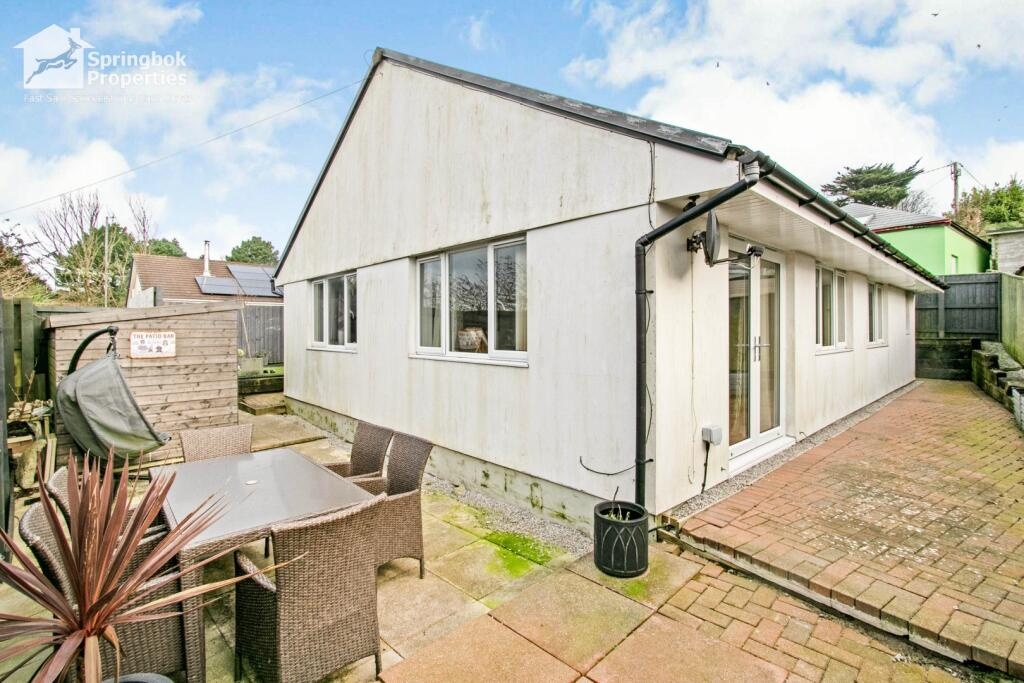 3 bedrooms Bungalow in Redruth, United Kingdom No. 2365