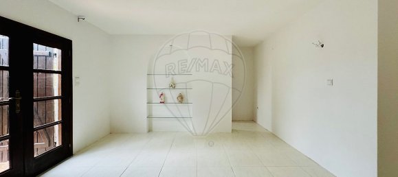 3 bedrooms House in Friestas, Portugal No. 17887 17