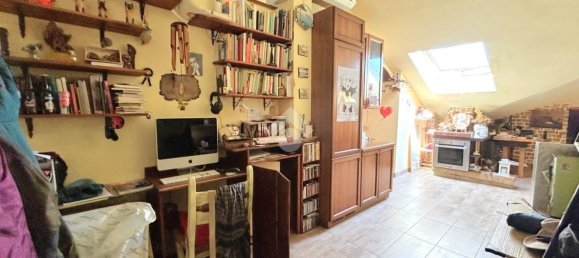 Квартира с 2 комнатами в Монтемурло, Италия № 297305 7