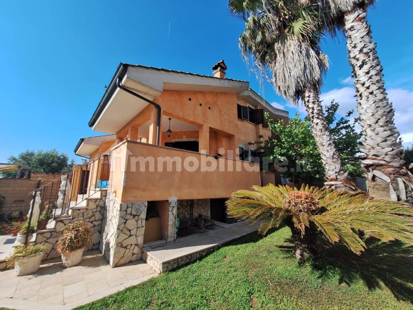 3 bedrooms Villa in Ardea, Italy No. 273176