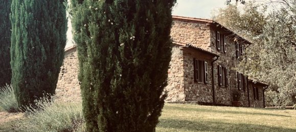 Casa de 7 dormitorios en Sorano, Italy No. 318100 8