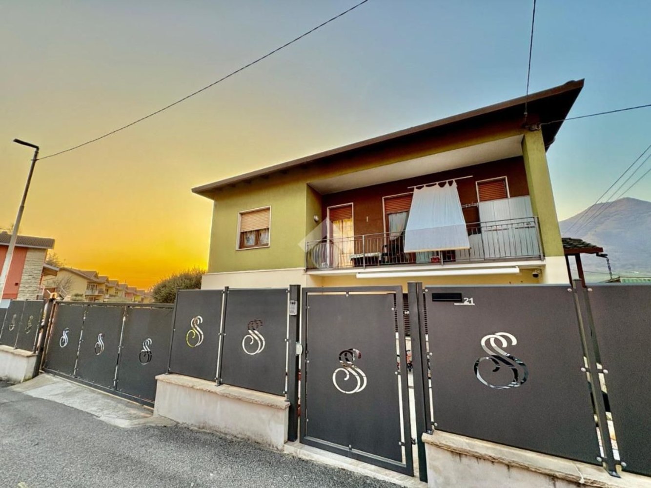 3 rooms Apartment in Pradalunga, Italy No. 235839