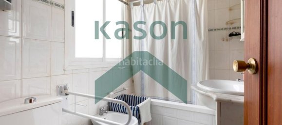 Apartamento de 4 dormitorios en Madrid, Spain No. 153465 7