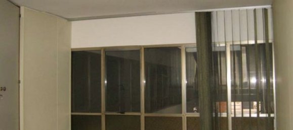 255m² Office in Padua, Italy No. 373699 12