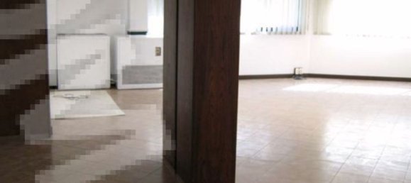 255m² Office in Padua, Italy No. 373699 13