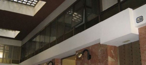 255m² Office in Padua, Italy No. 373699 5