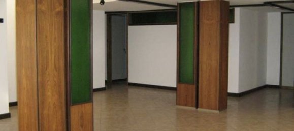255m² Office in Padua, Italy No. 373699 24