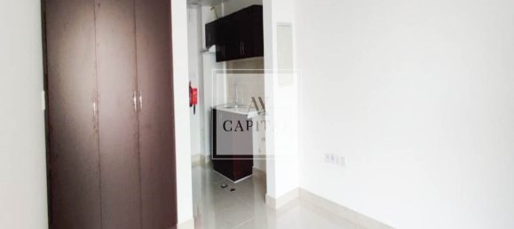 Bâtiment à International City, UAE 5729.9m² No. 51208 12