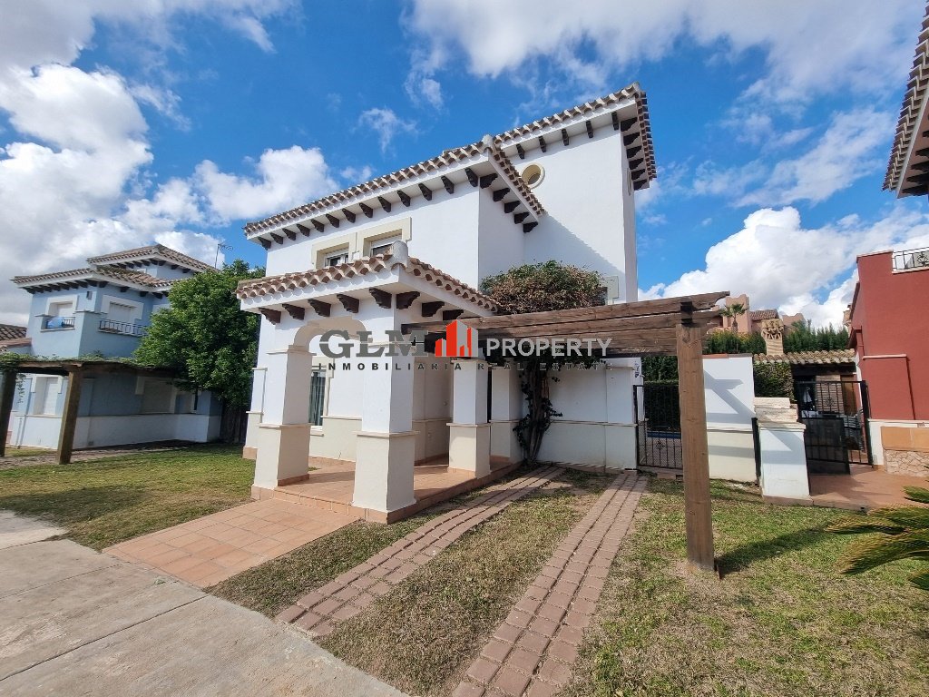 3 غرف نوم فيلا في Alicante, Spain رقم 133069