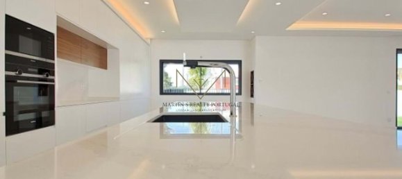 Villa T5 em Almada, Portugal N.º 103538 11