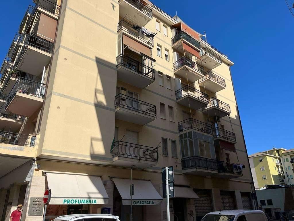 3-Zimmer Wohnung in Andora, Italy, Nr. 135131